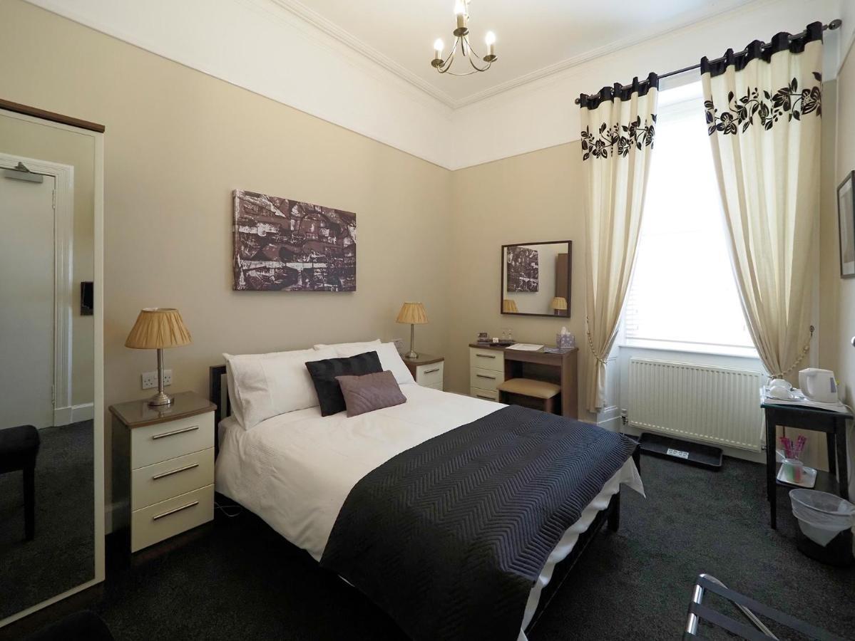 Browns Bed And Breakfast Единбург Екстериор снимка